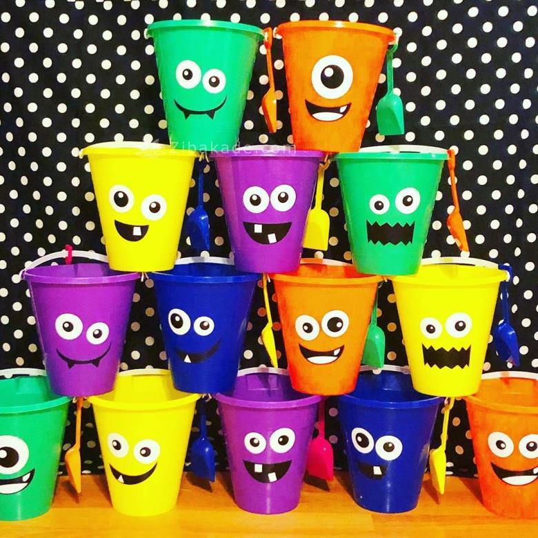 تم تولد هیولاها - Monsters